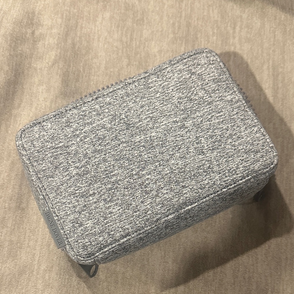 Dagne Dover Arlo Tech Case